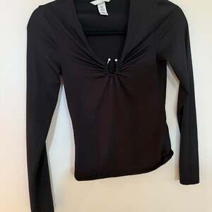 H&M Ruched Cropped Long Sleeve Top elevated going out top